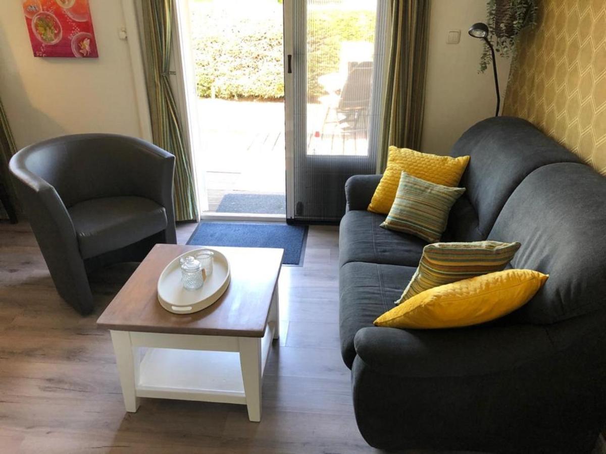 Wijckel Vakantiehuisje Doutzen酒店 外观 照片