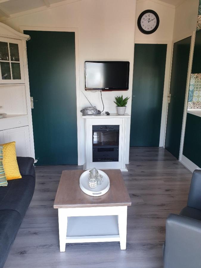 Wijckel Vakantiehuisje Doutzen酒店 外观 照片